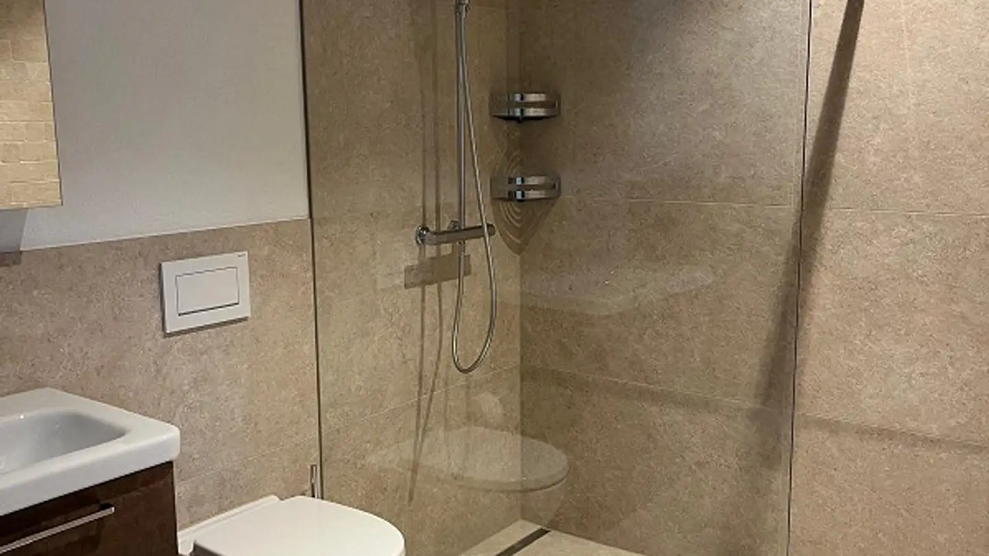 Apartment for rent - Bahnhofstrasse 12, 5643 Sins - Photo 3