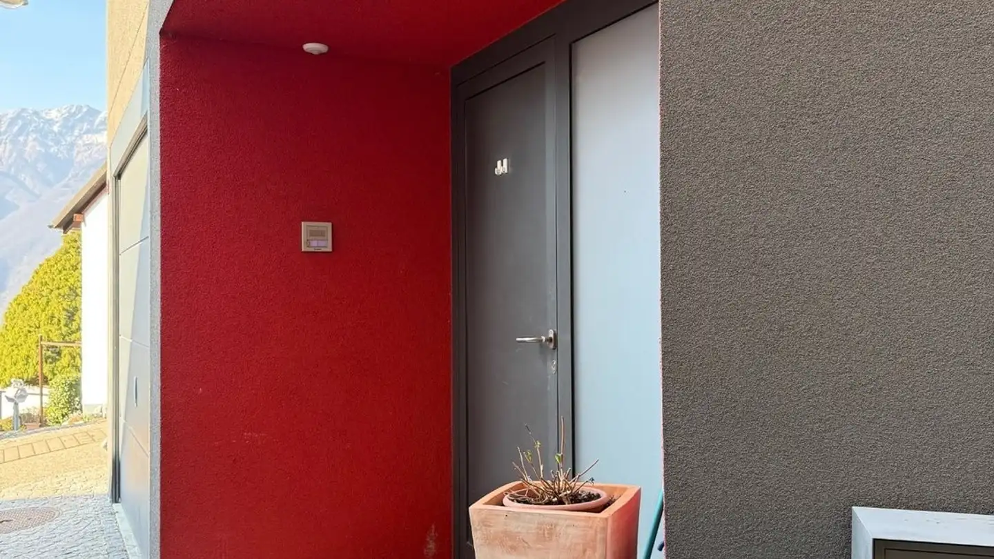 Apartment for rent - Via Alla Chiesa, 6582 Pianezzo - Photo 2