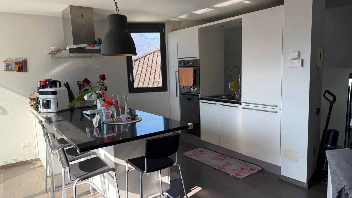 Apartment for rent - Via Alla Chiesa, 6582 Pianezzo - Photo 3