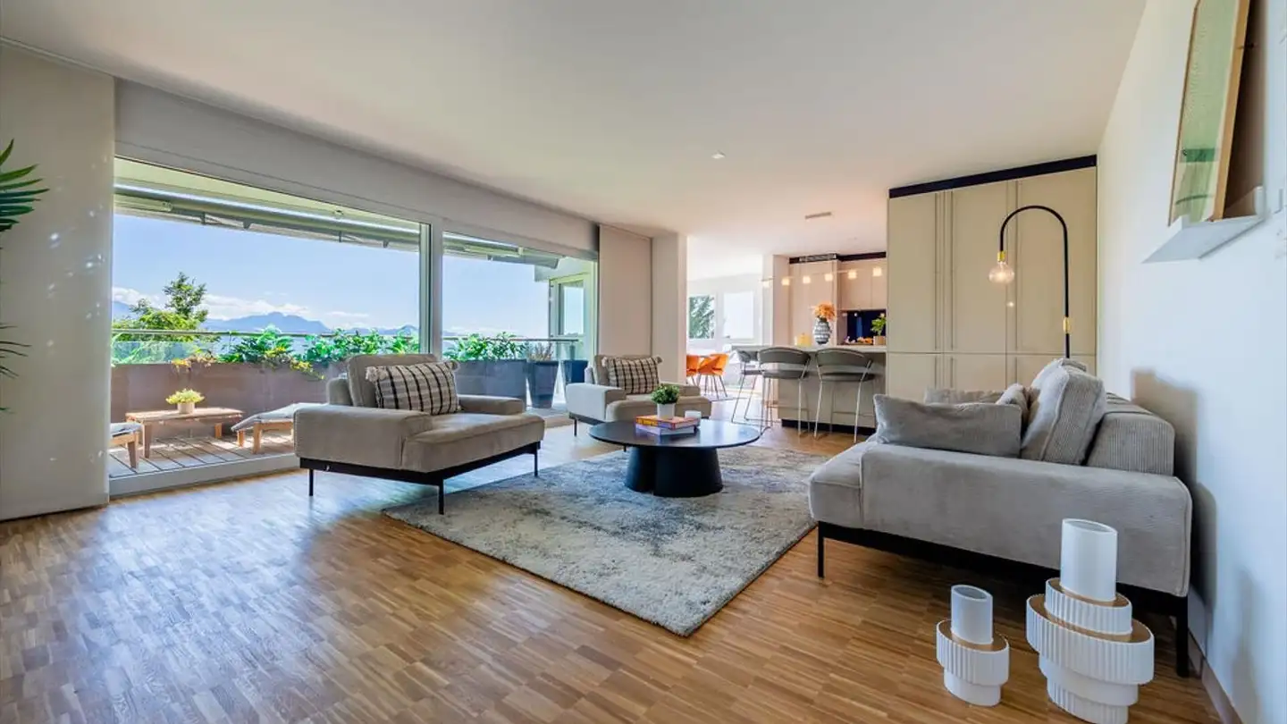 Apartment for sale - 1093 La Conversion
