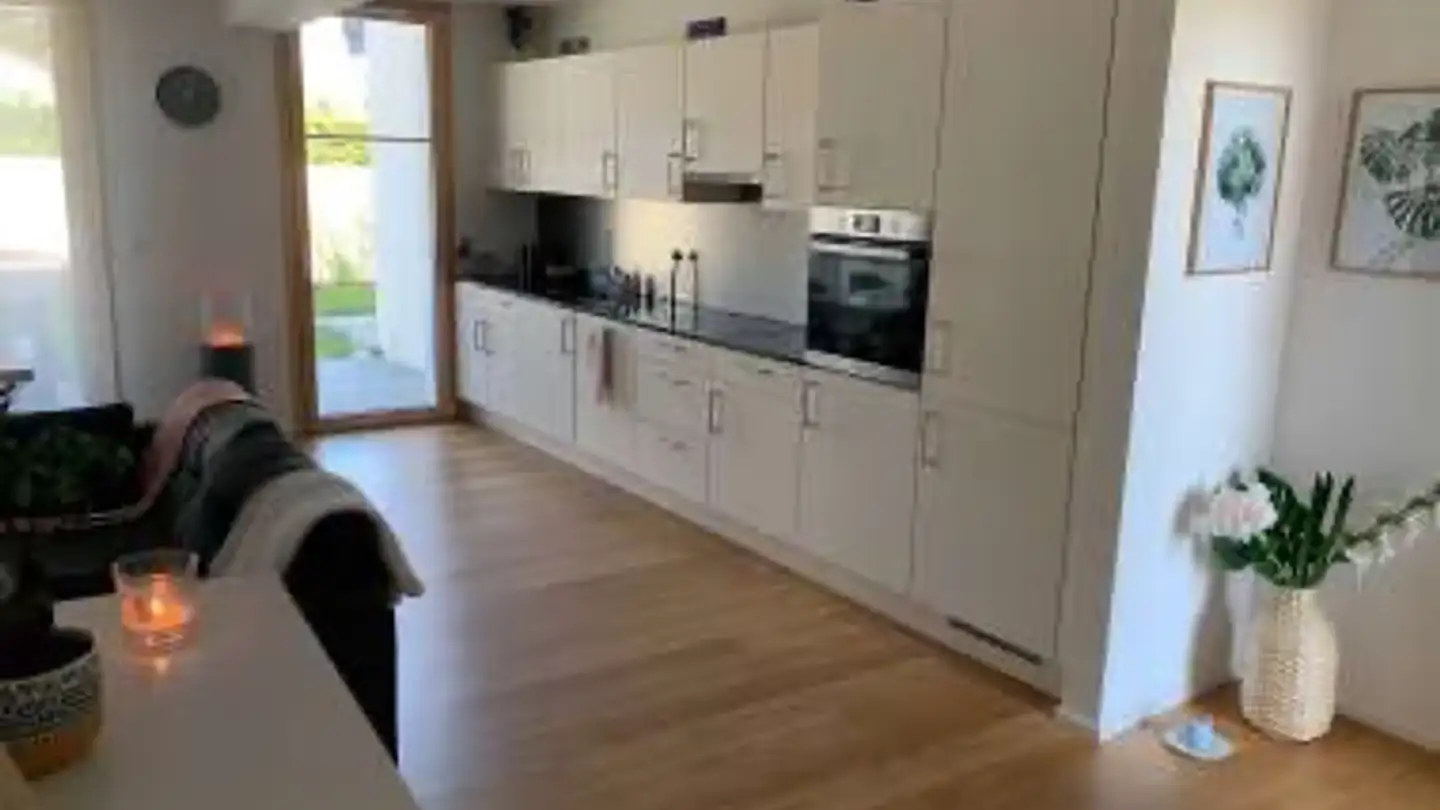 Apartment for rent - 1164 Buchillon