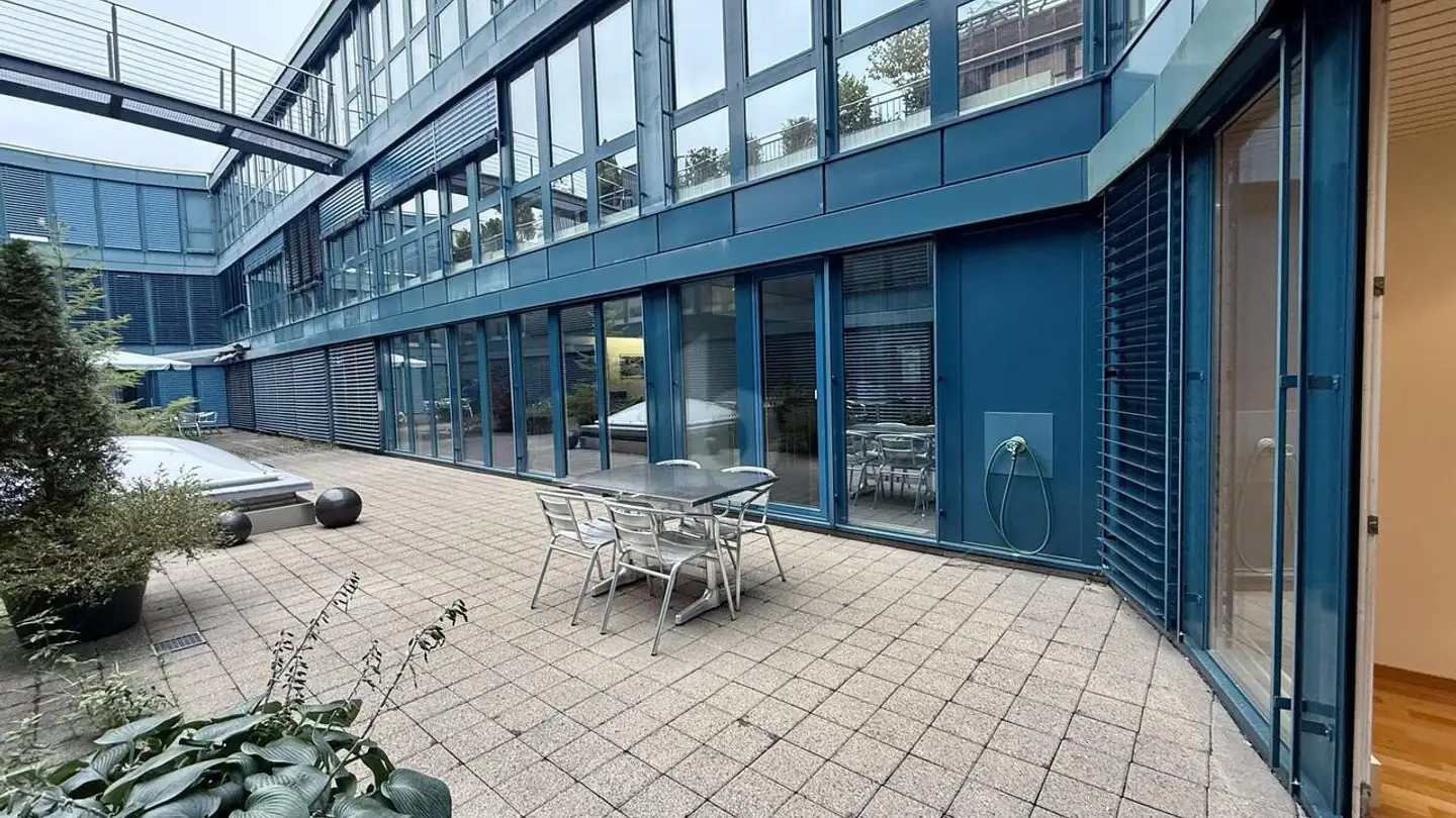 Bürofläche mieten - 6312 Steinhausen