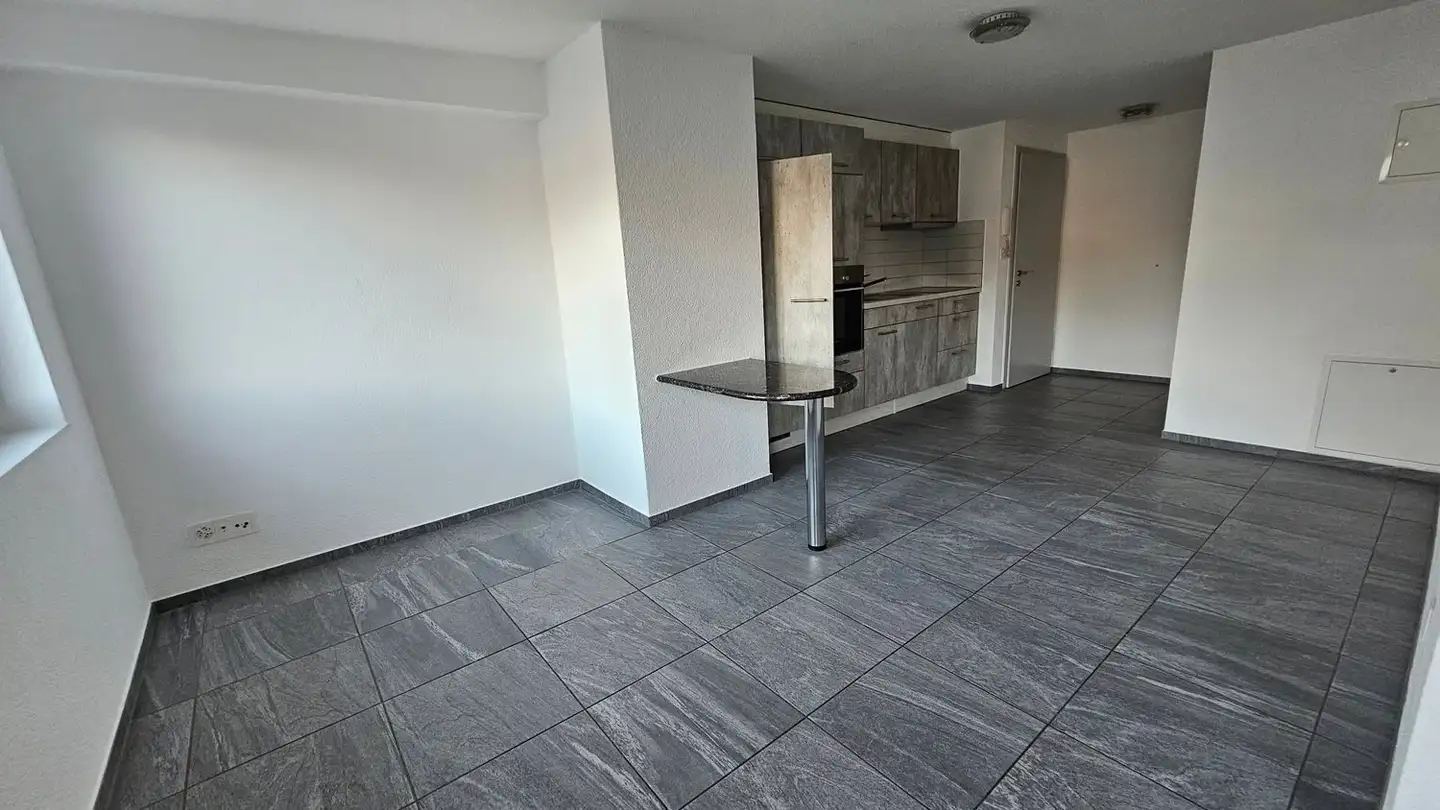 Attic flat for rent - Rue Des Prés 4, 2800 Delémont - Photo 2