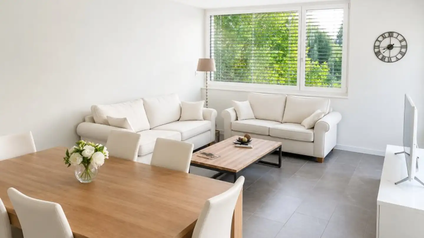 Apartment for rent - Avenue Des Collonges 3b, 2520 La Neuveville - Photo 2