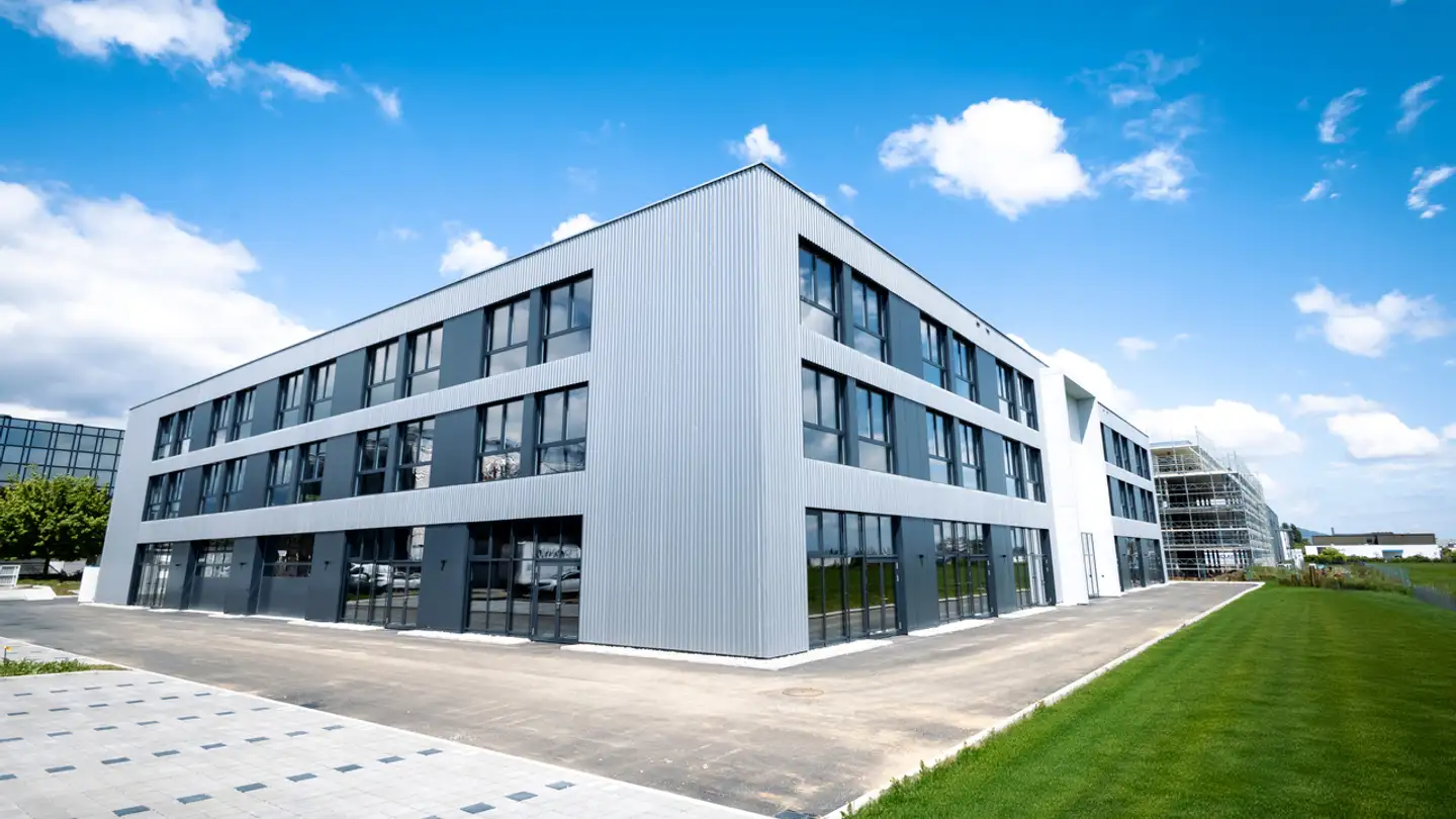 Gewerbe mieten - Route des Avouillons 17, 1196 Gland