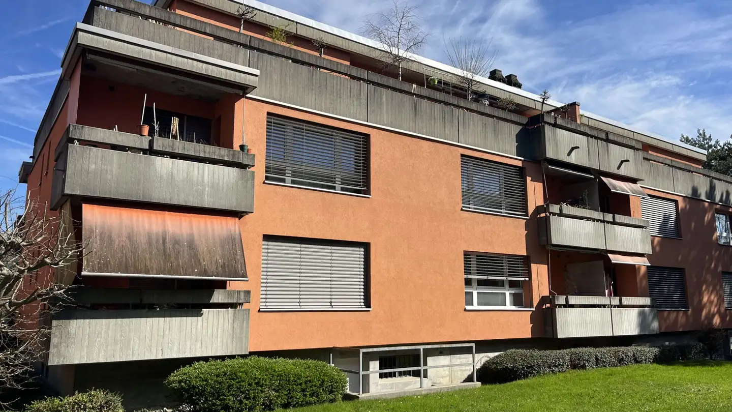 Parcheggio esterno in affitto - Tulpenweg 1, 4153 Reinach BL