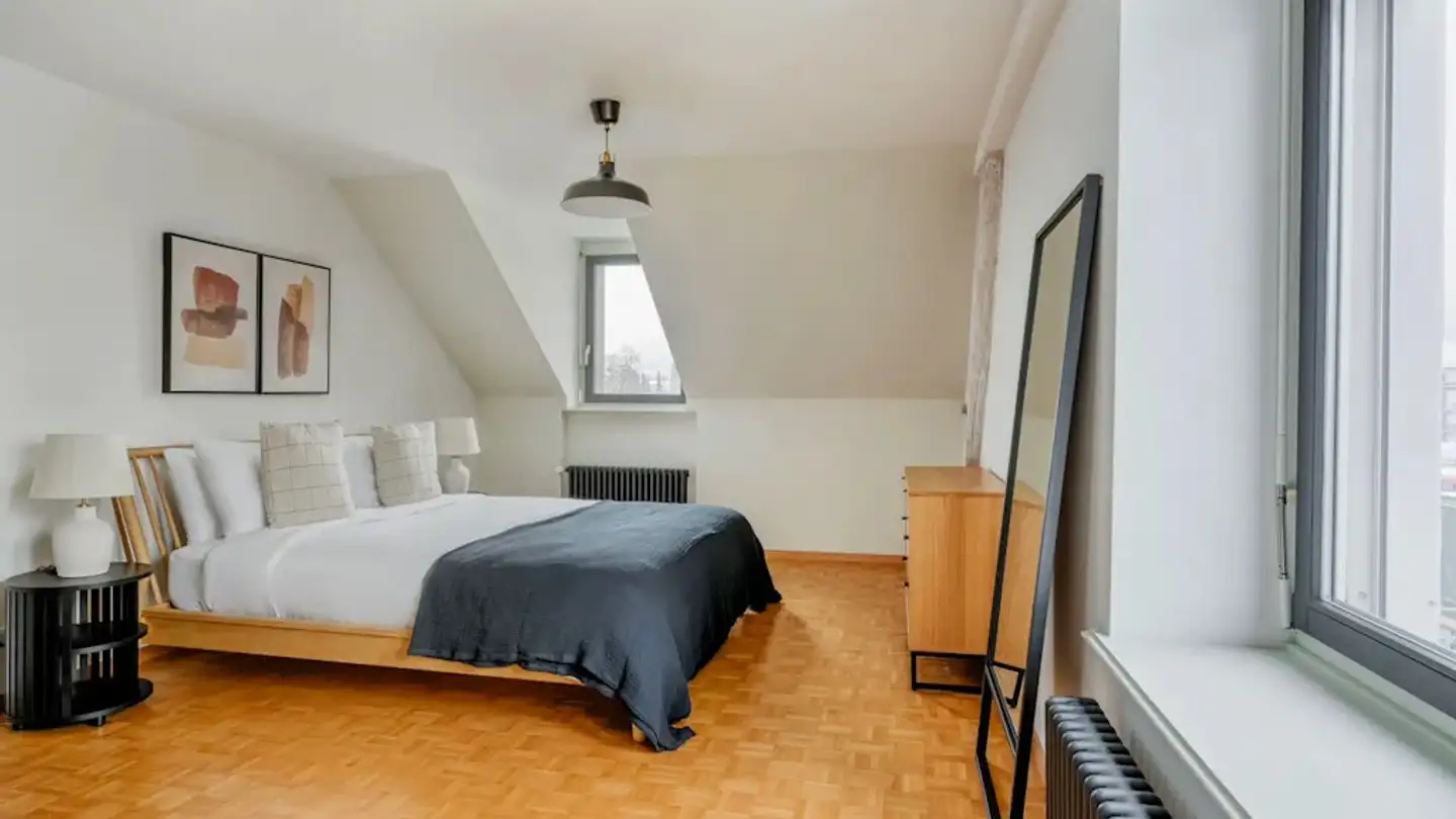 Wohnung mieten - Badenerstrasse, 8004 Zürich