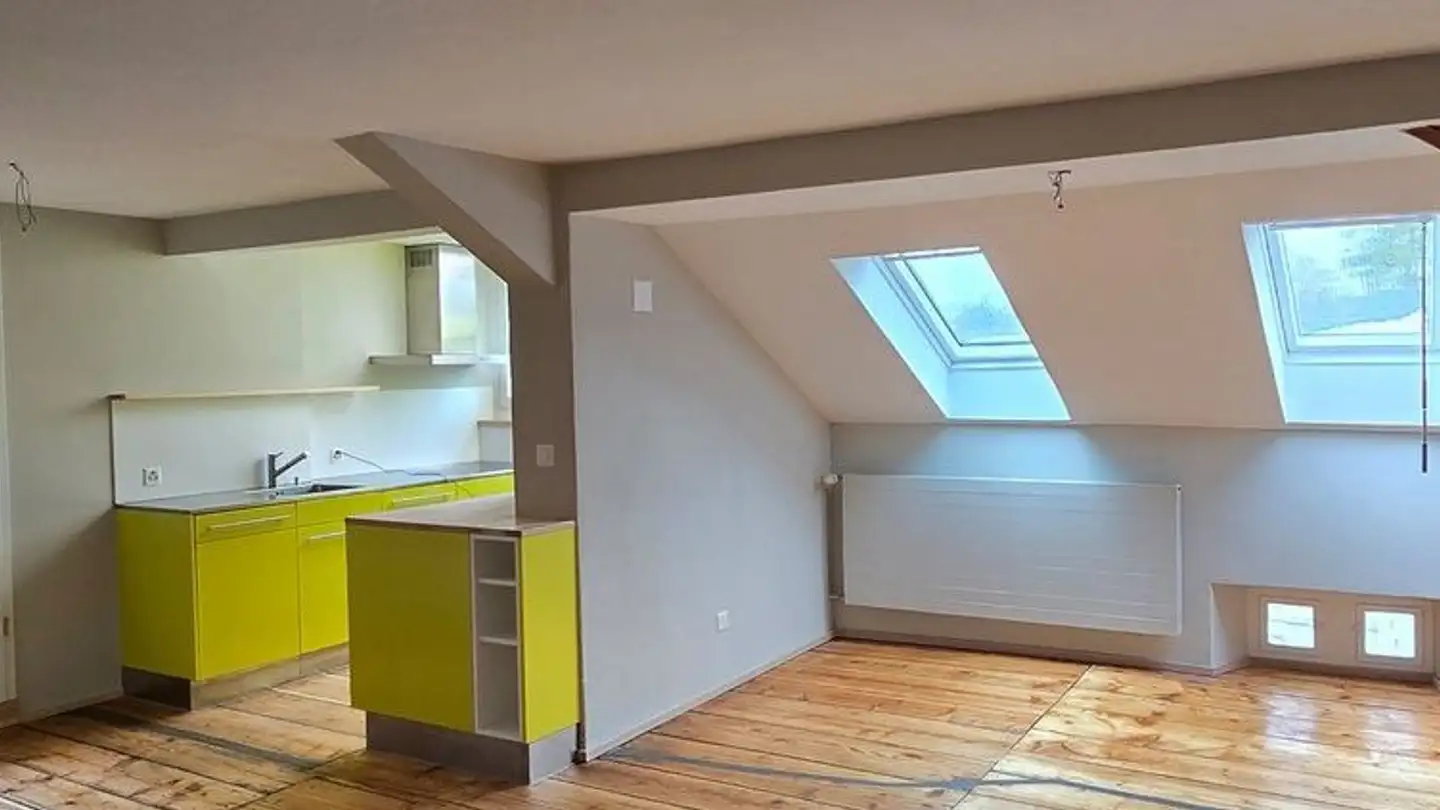 Dachgeschosswohnung mieten - Florastrasse 63, 8610 Uster - Foto 2