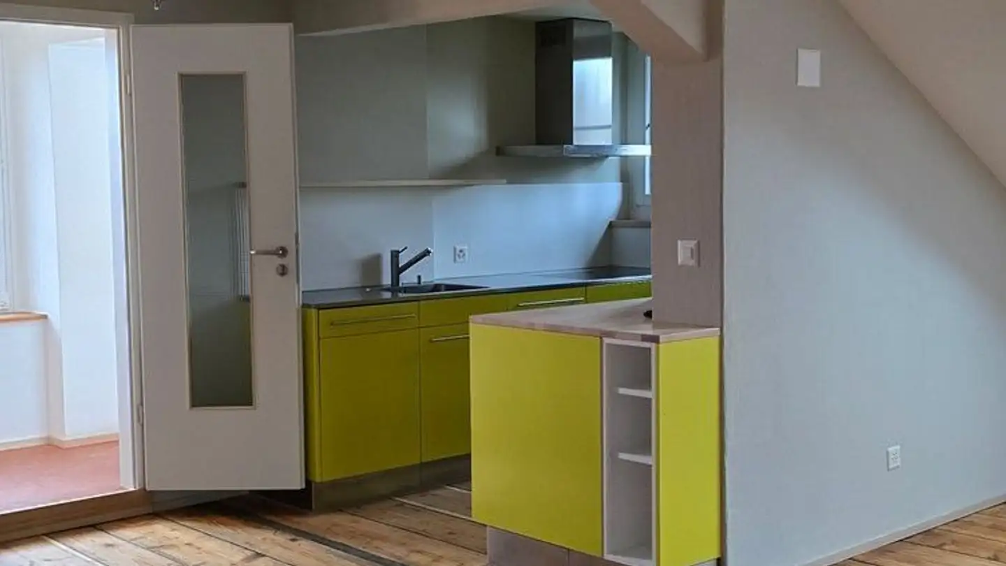 Dachgeschosswohnung mieten - Florastrasse 63, 8610 Uster - Foto 3