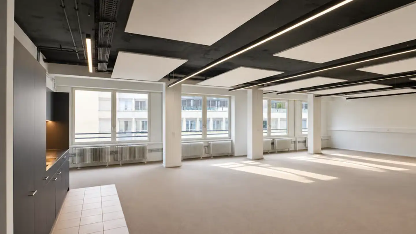 Commerciale in affitto - Rue De Nidau / Nidaugasse 15, 2502 Biel/Bienne