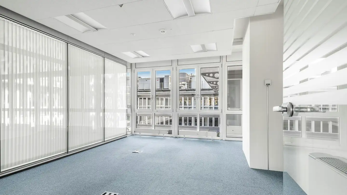 Spazio ufficio in affitto - Lerzenstrasse 10, 8953 Dietikon - Photo 3