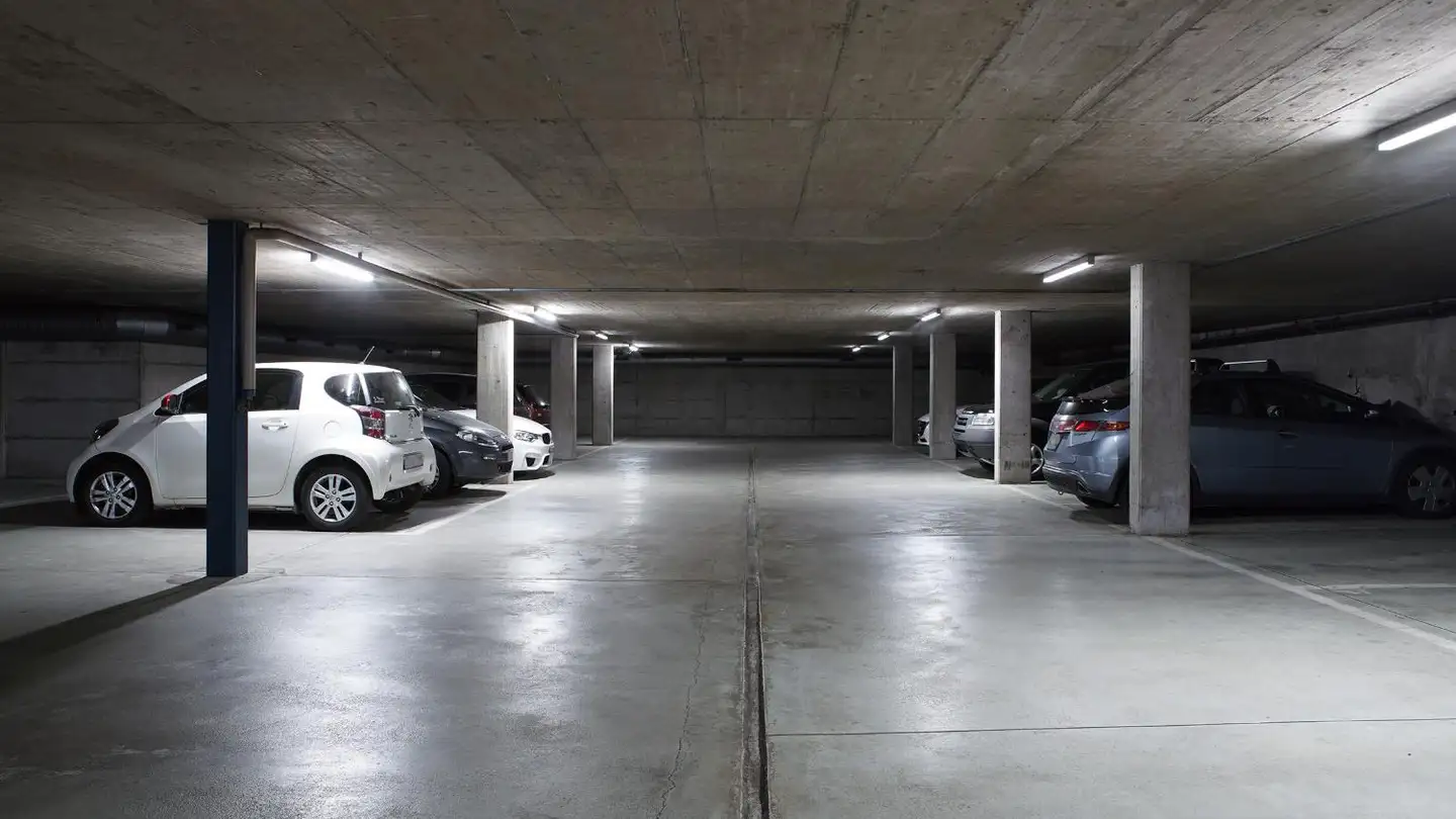 Underground parking space for rent - Rue De La Gabelle 7, 1227 Carouge GE - Photo 4