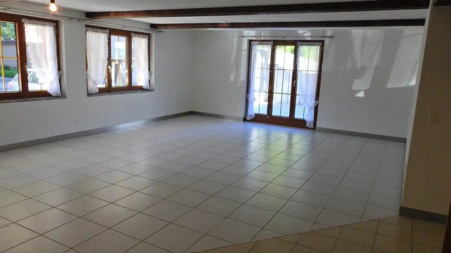 Apartment for rent - Muotastrasse 4, 6436 Ried (Muotathal) - Photo 2