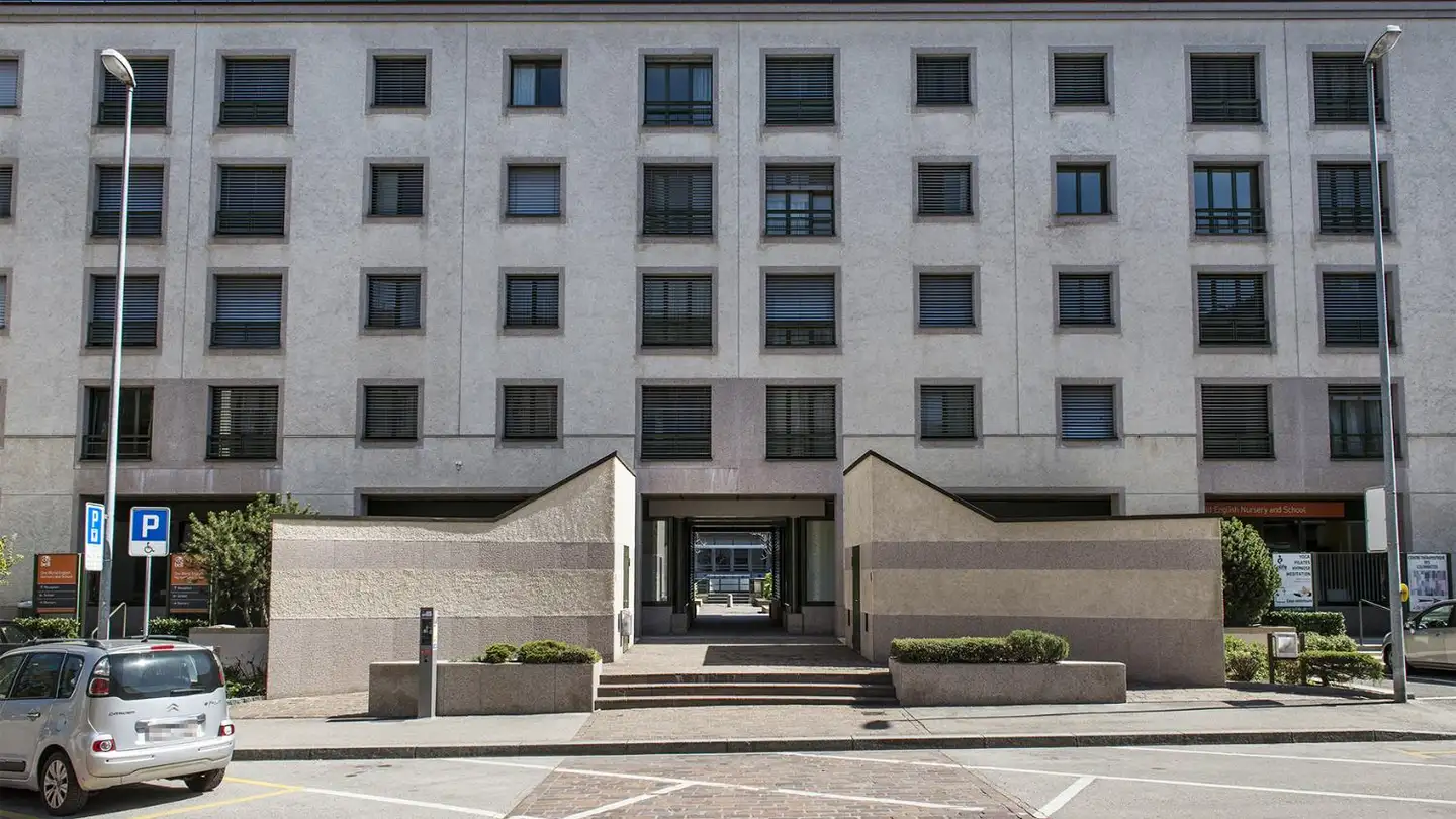 Tiefgaragenstellplatz mieten - Chemin Des Colombettes 2, 1202 Genève