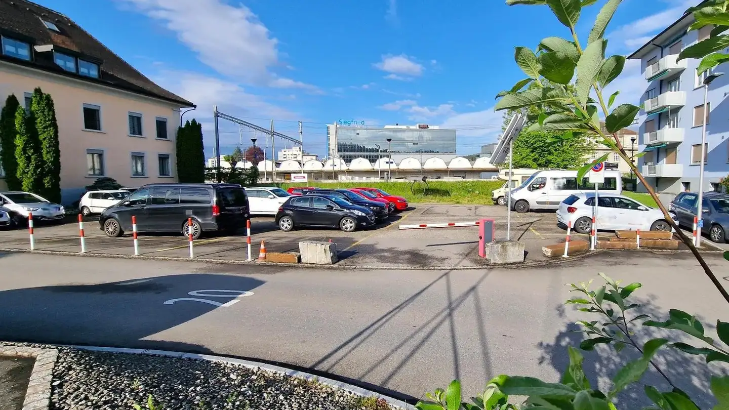 Parcheggio esterno in affitto - Nationalbahnweg 6, 4800 Zofingen - Photo 2
