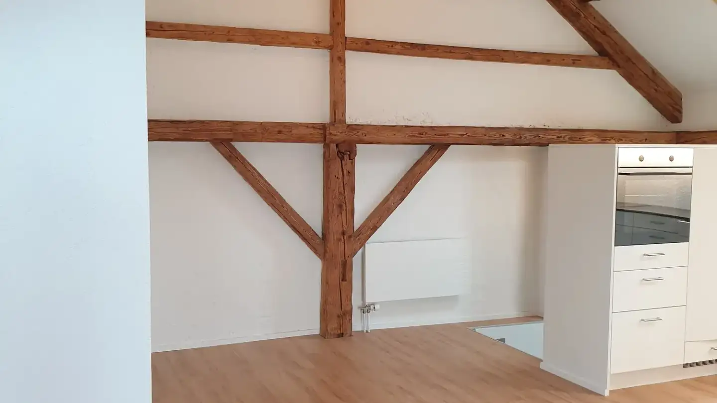 Attique à louer - Hinterdorfstrasse 5, 8635 Dürnten - Photo 2