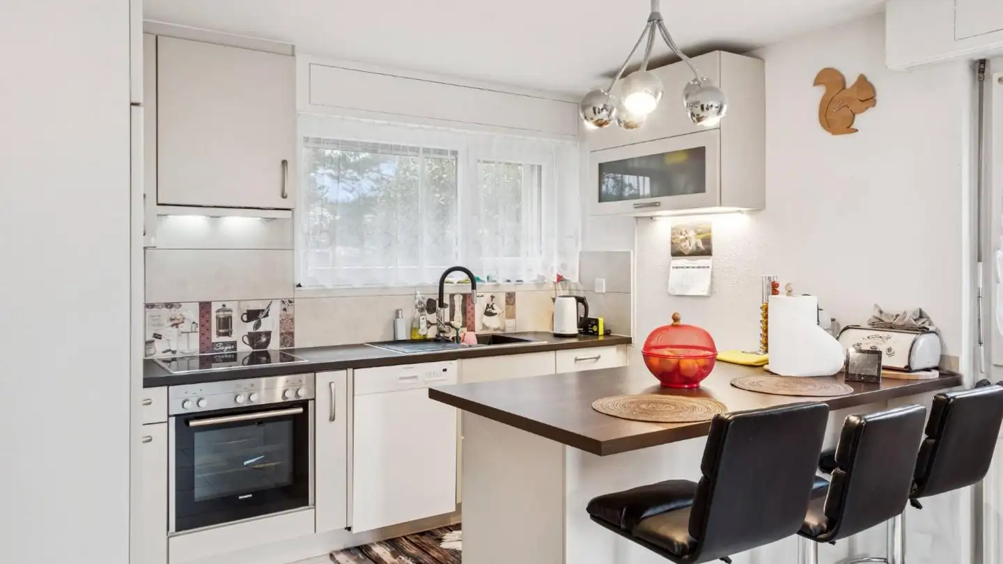 Single house for sale - 1723 Marly - Photo 3