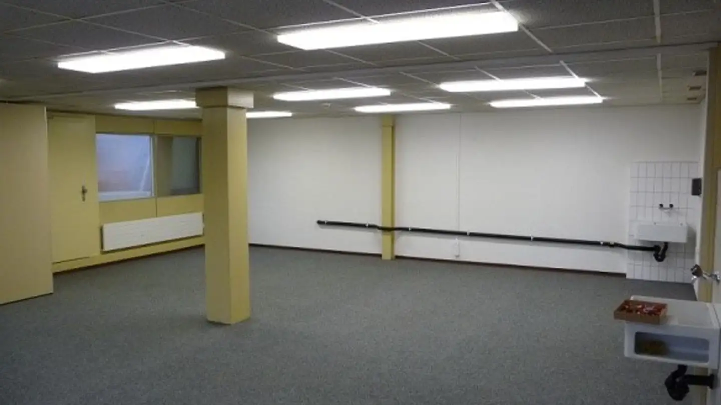 Espace de stockage à louer - Industriering 41, 3250 Lyss - Photo 3