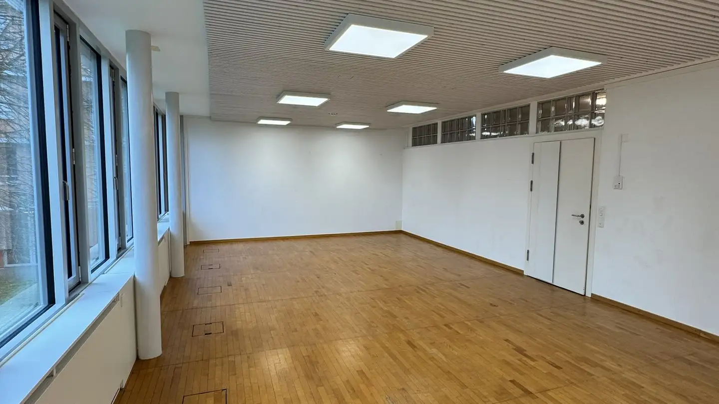 Commercial à louer - Murackerstrasse 1, 5600 Lenzburg - Photo 3