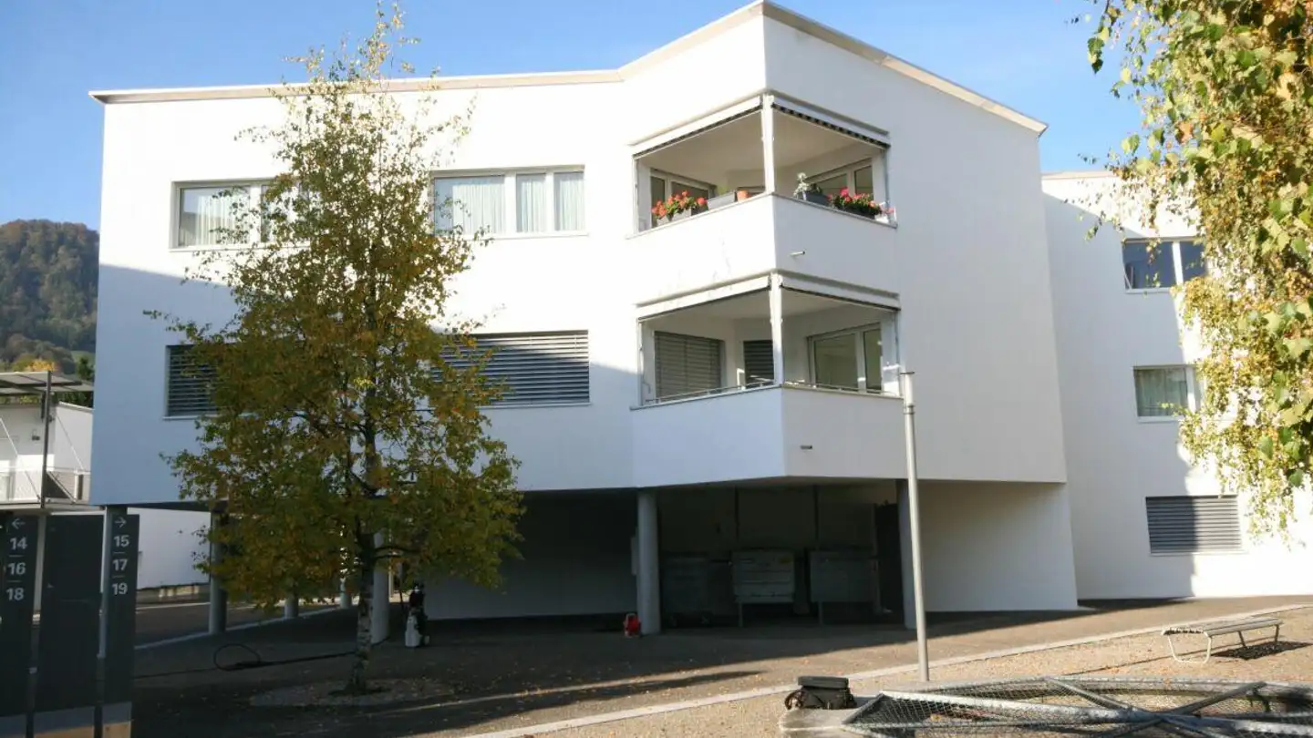 Wohnung mieten - Im Sihlhof 15, 8134 Adliswil