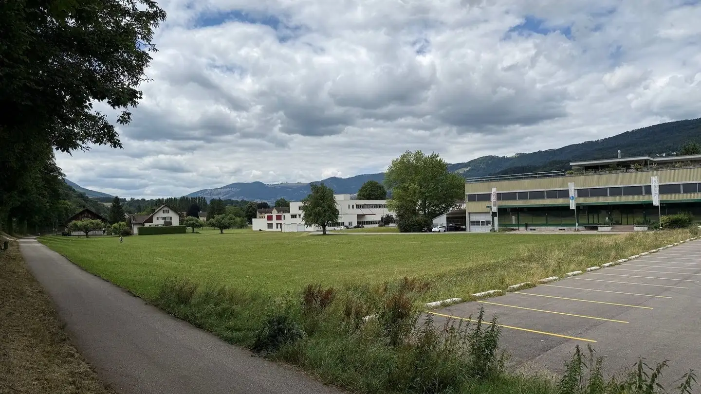 Terreno edificabile commerciale in vendita - Dornacherstrasse, 4710 Balsthal - Photo 2