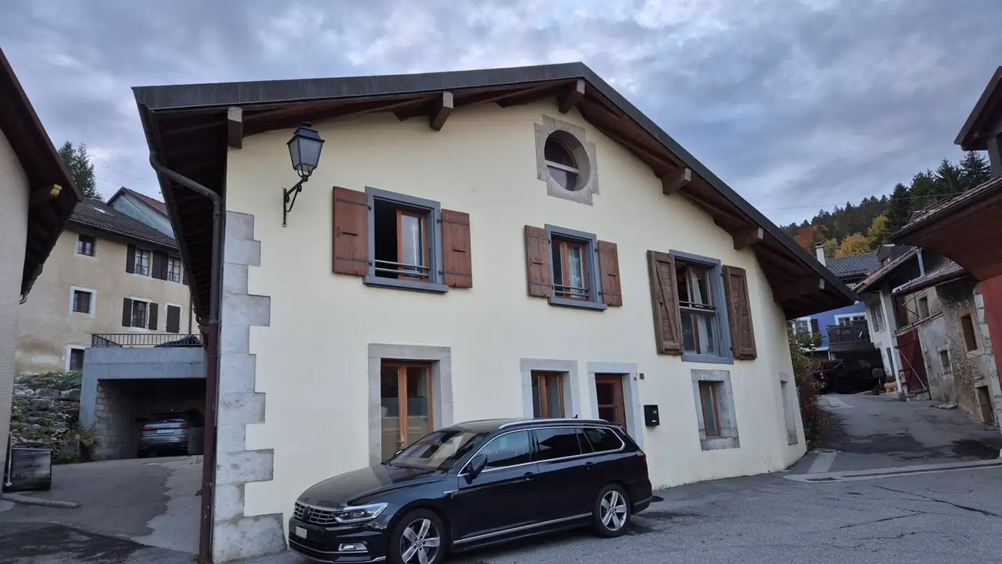 Edificio residenziale in vendita - Route De St-George, 1188 Gimel