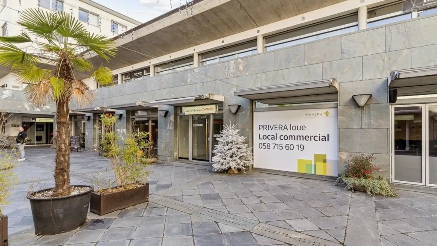 Negozio in affitto - Avenue Du Rothorn 9a, 3960 Sierre