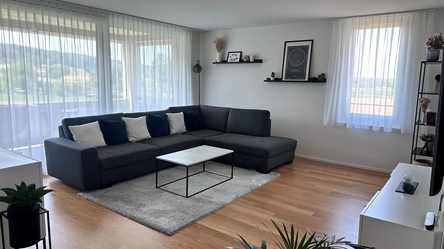 Apartment for rent - 8117 Fällanden - Photo 2