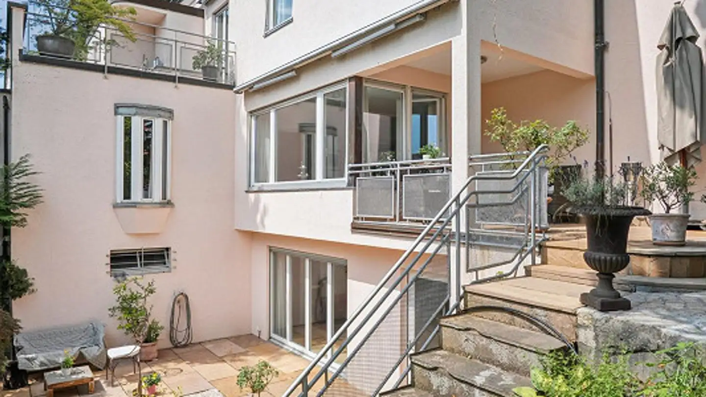 Einfamilienhaus mieten - 8702 Zollikon