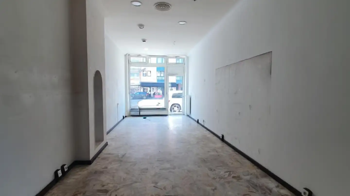 Arcade à louer - Rue De Genève 125, 1226 Thônex - Photo 2