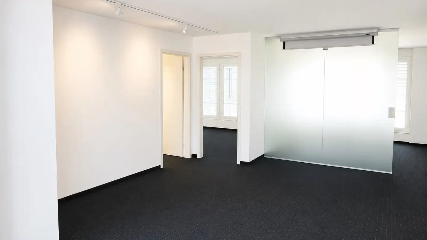 Spazio ufficio in affitto - Zentralstrasse 26, 8604 Volketswil - Foto 2