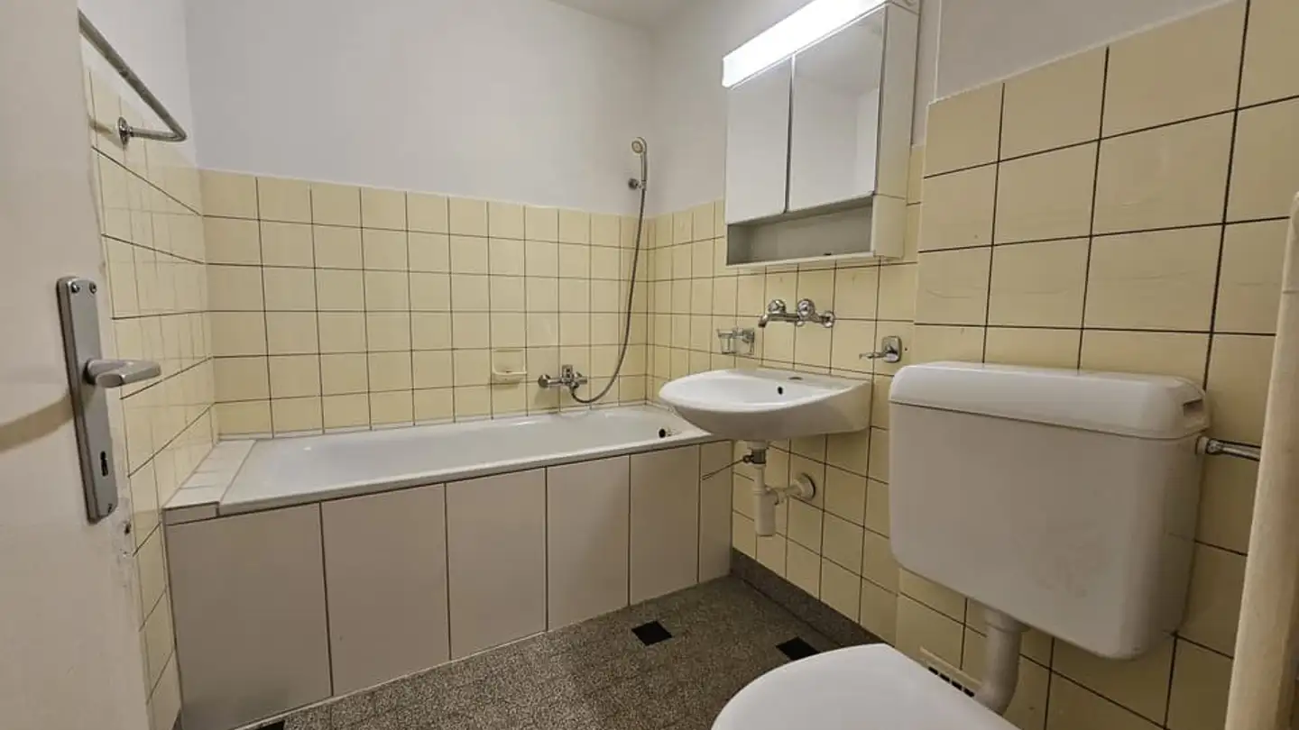 Wohnung mieten - Route De Reuchenette / Reuchenettestrasse 17, 2502 Biel/Bienne - Foto 3