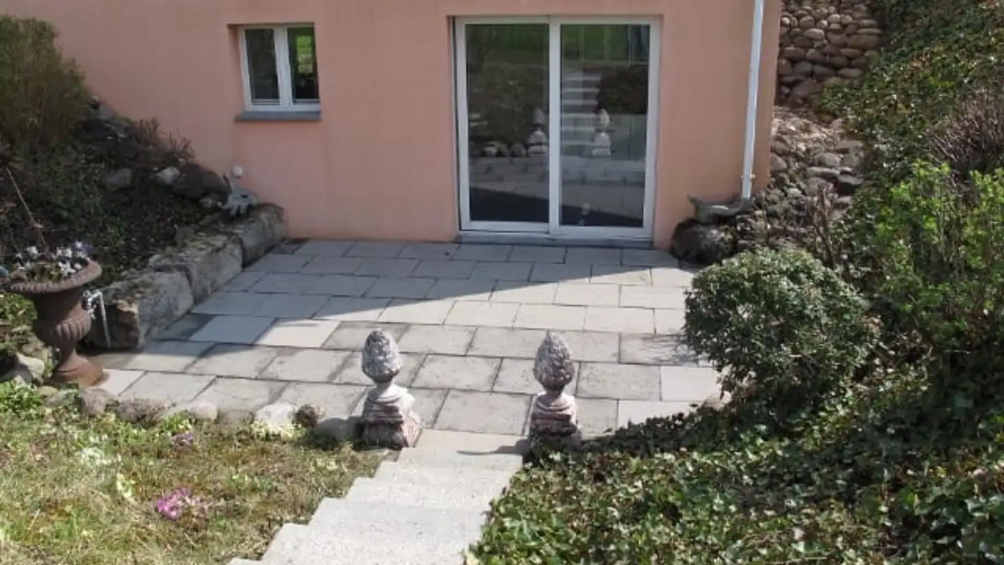 Appartement à louer - Föhrenweg 7, 8133 Esslingen