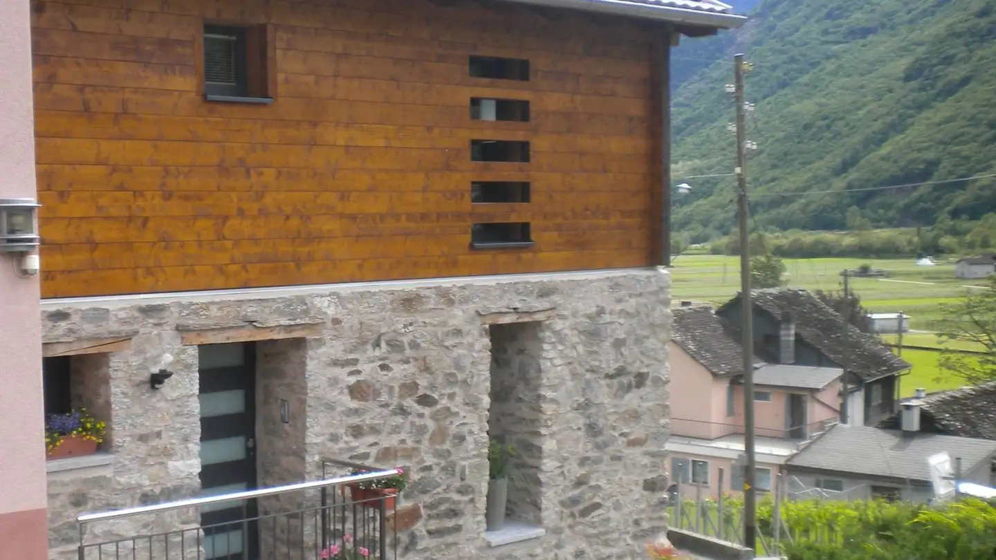 Casa singola in affitto - Via Grussa 77, 6713 Malvaglia - Photo 2