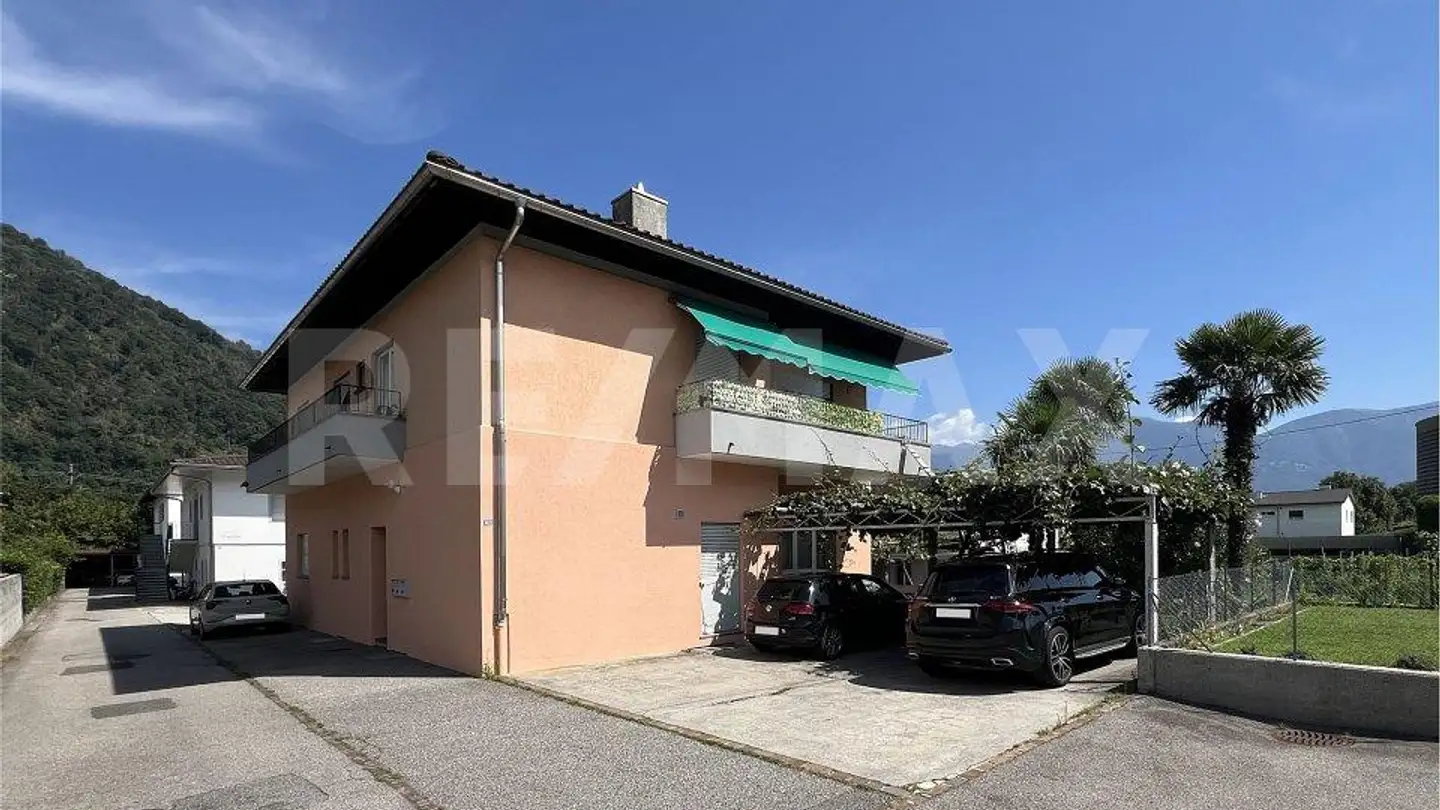 Residential building for sale - 6616 Losone - Photo 3