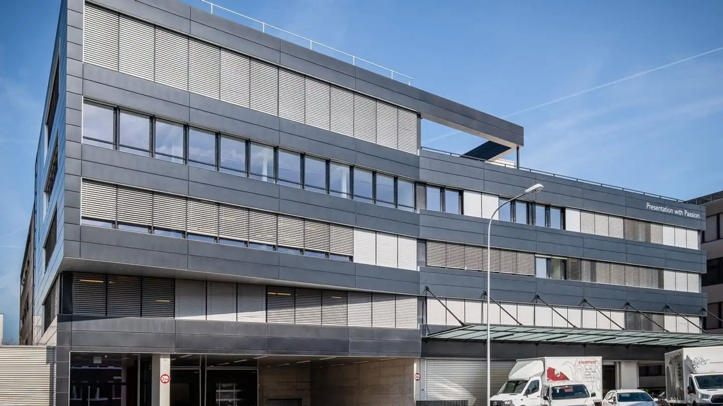 Spazio ufficio in affitto - Hölzliwisenstrasse 2, 8604 Volketswil