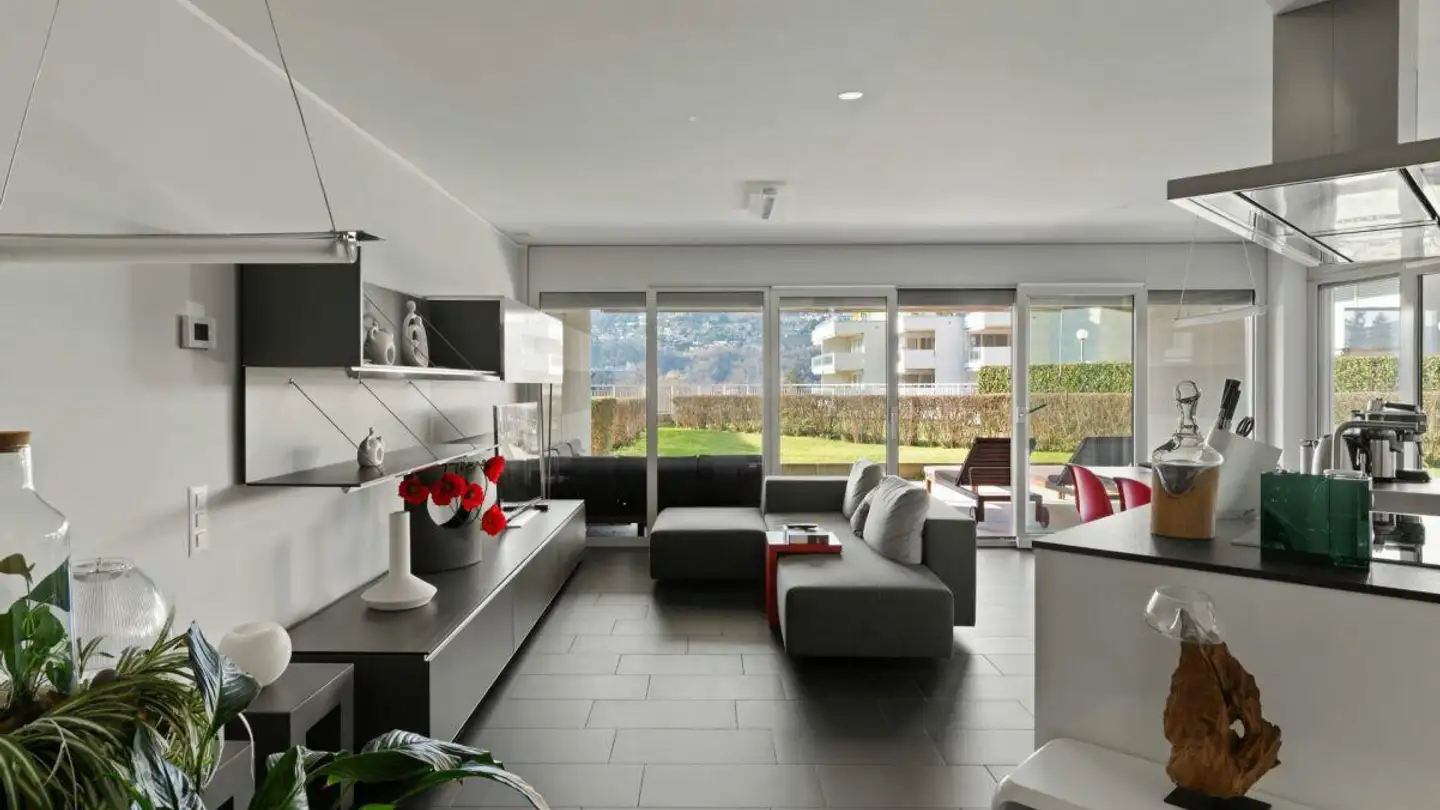 Appartement meublé à vendre - Viale Cassone, 6963 Pregassona - Photo 2