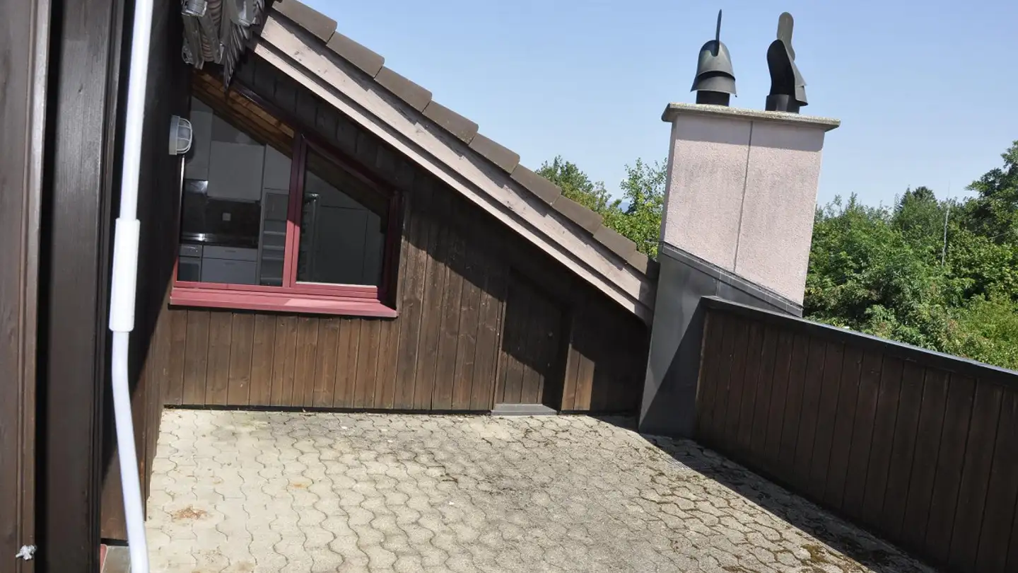 Attique à louer - Aeschstrasse 2b, 8127 Forch - Photo 3
