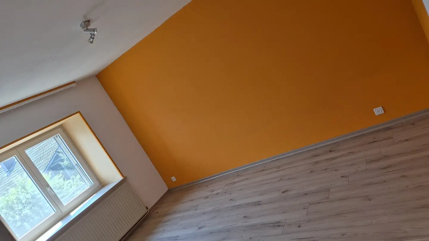 Single room for rent - 1428 Mutrux