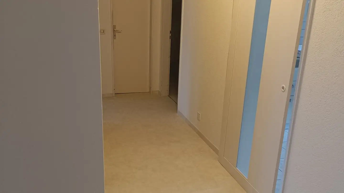 Apartment for rent - Viale A. Sartori 6a, 6512 Giubiasco - Photo 3