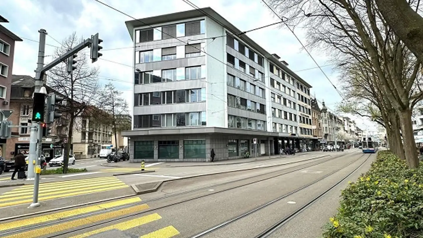 Commerciale in affitto - Schaffhauserstrasse 339, 8050 Zürich