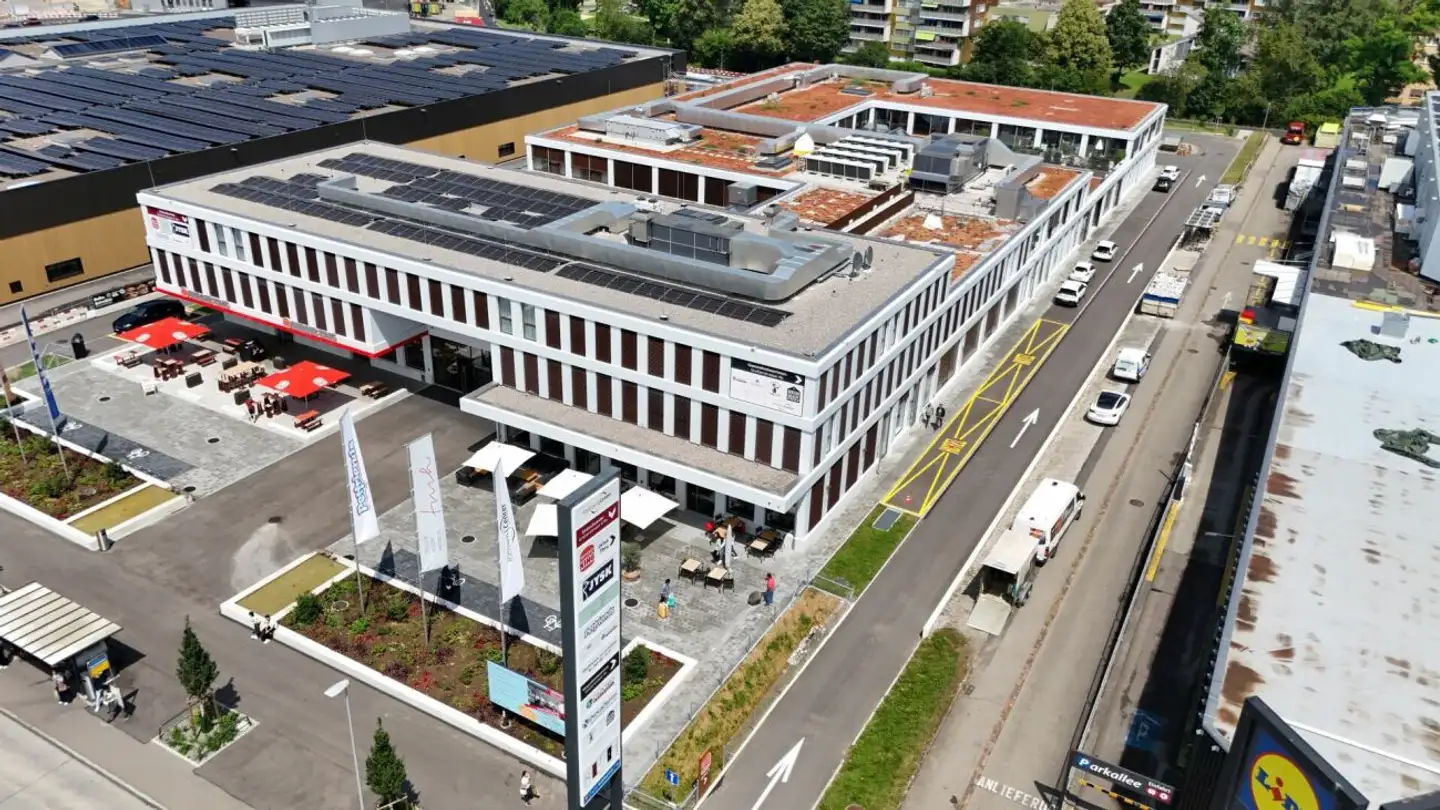 Arztpraxis mieten - Grabenstrasse 4, 8184 Bachenbülach