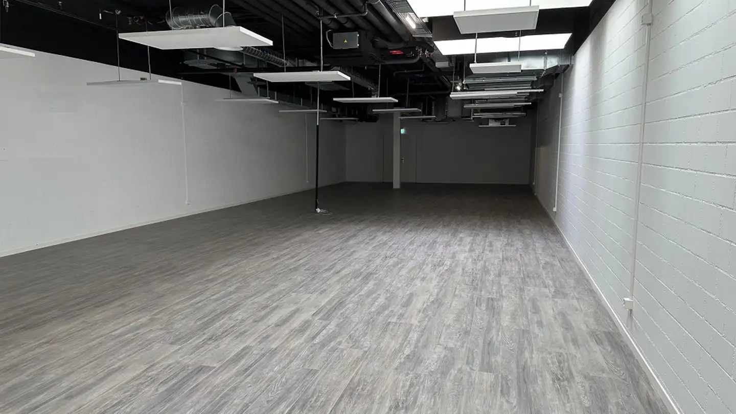 Gewerbe mieten - Zugerstrasse 32, 6314 Unterägeri