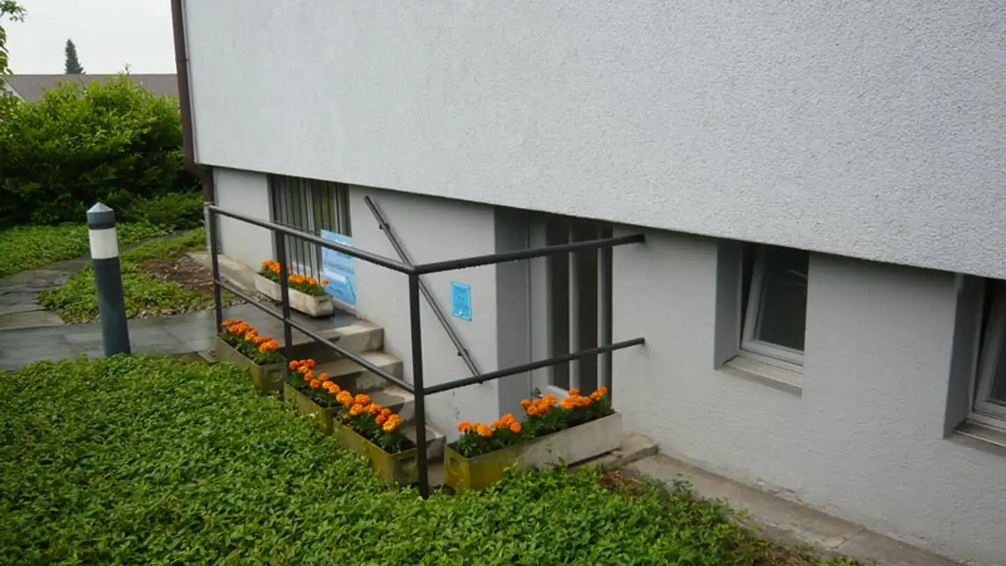 Commerciale in affitto - Alte Landstrasse 160, 8700 Küsnacht ZH - Photo 2