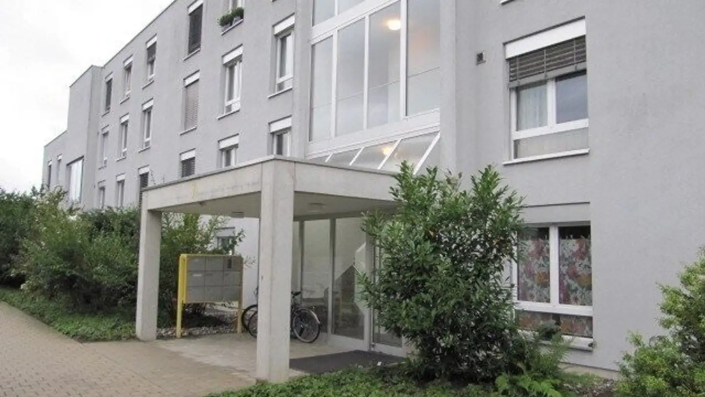 Place de parking souterraine à louer - Im Park 7, 3052 Zollikofen