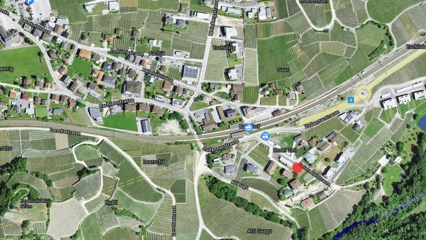Place de parking couverte à louer - 3970 Salgesch - Photo 3