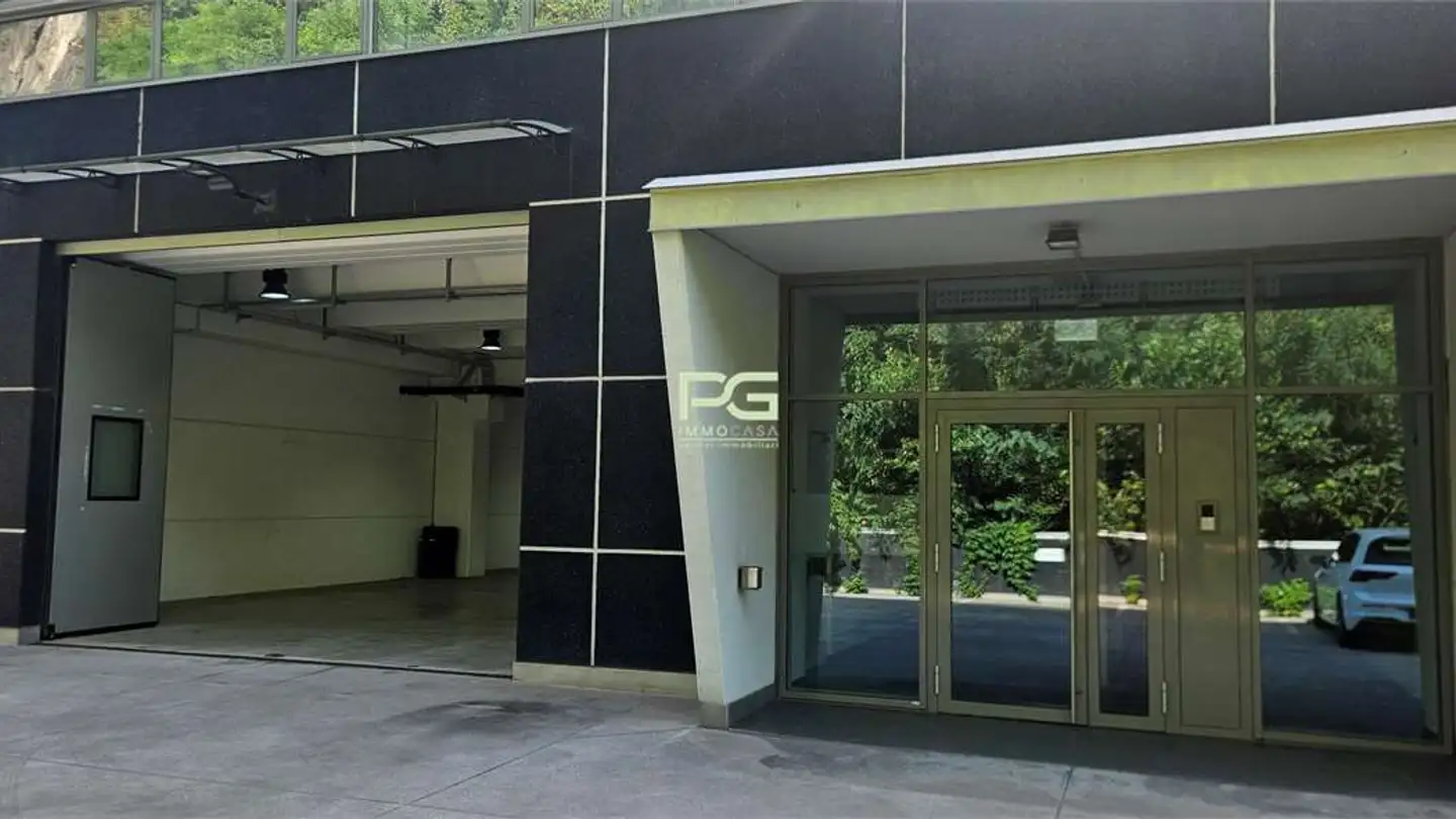 Commerciale in affitto - Via Stazione 18b, 6532 Castione - Foto 3