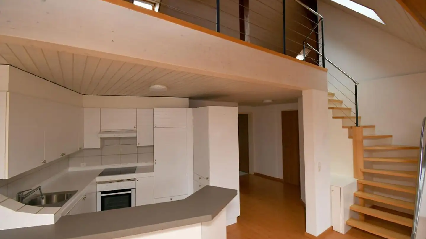 Dachgeschosswohnung mieten - Tscharnerstrasse 7, 3007 Bern