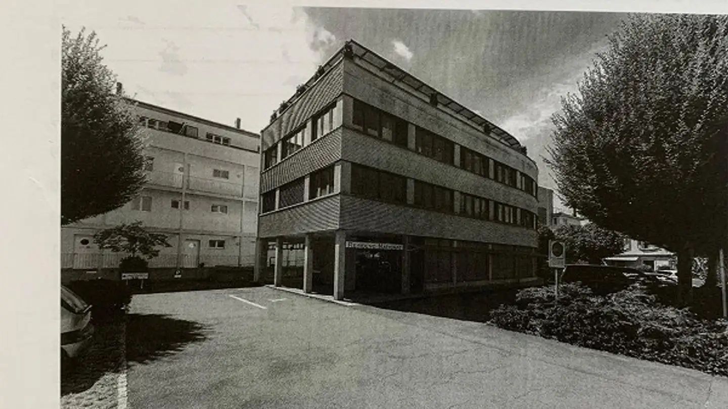 Underground parking space for rent - Forstackerstrasse 11, 4800 Zofingen