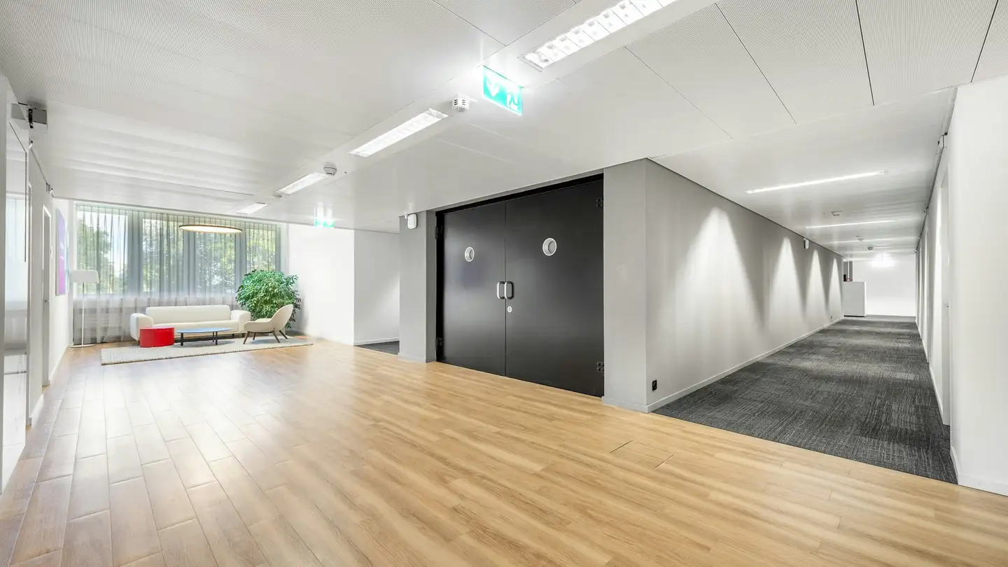 Bürofläche mieten - Bachtobelstrasse 4, 8810 Horgen - Foto 3